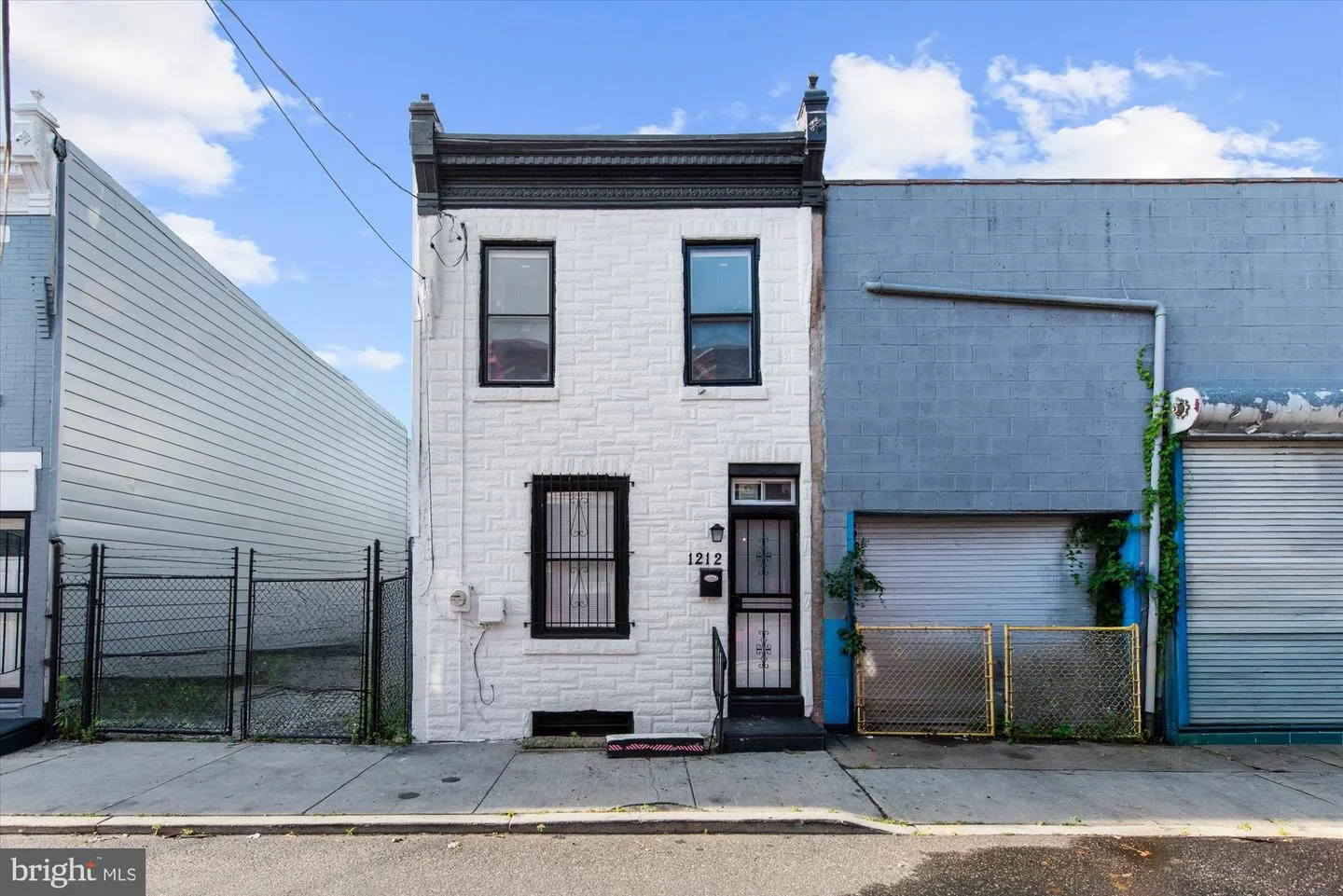 1212 W Luzerne Street
