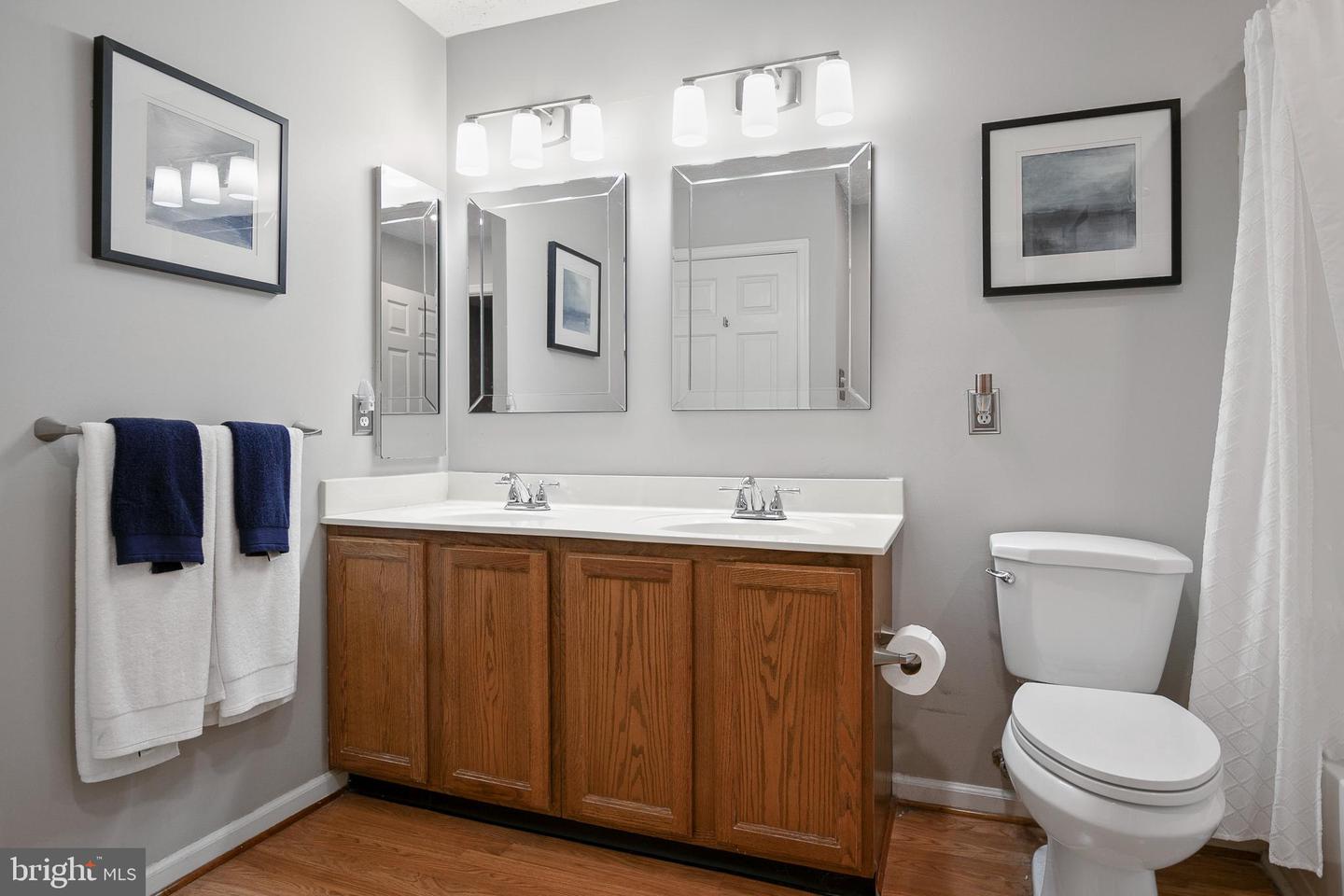 Photo 17 of 31 of 129 Paden Ct townhome