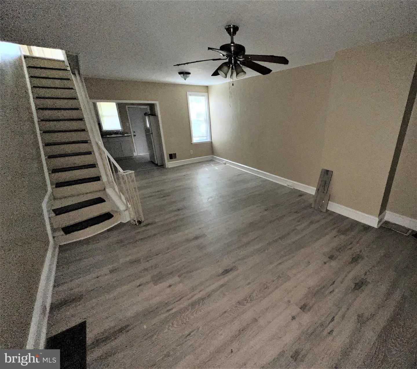 2016 S Simpson Street