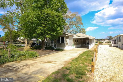 Single Family Residence in Long Neck DE 34527 Broadwater ROAD.jpg