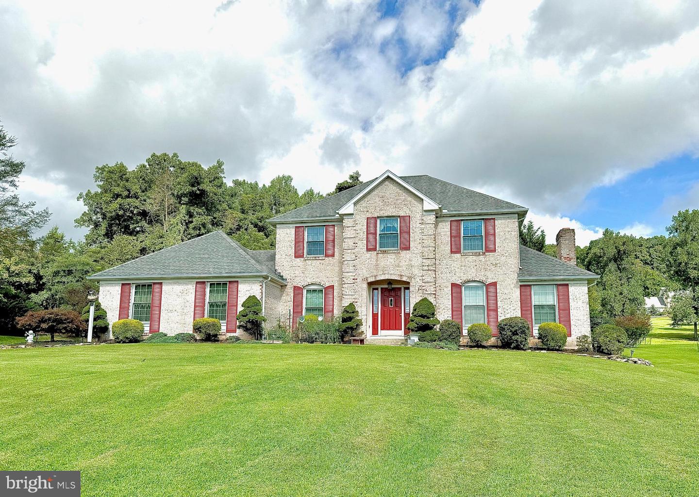 Photo 6 of 62 of 5060 Oley Turnpike Rd house