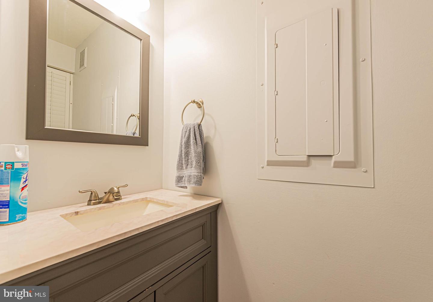 Photo 14 of 26 of 38287 Cardinal Ln #136 townhome