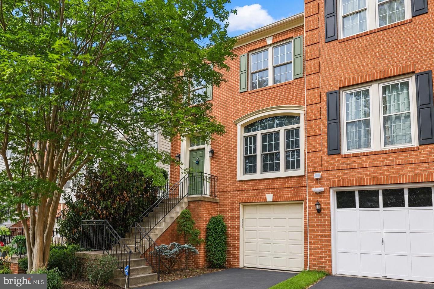 43003 Golf View Drive, Chantilly, VA, 20152