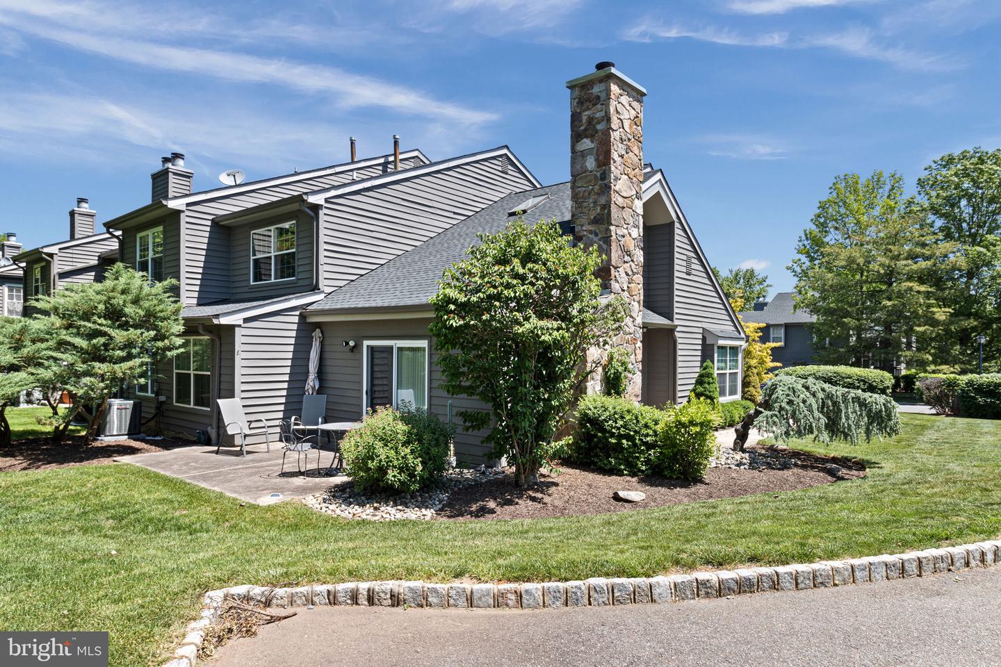 Photo 26 of 31 of 6-H Brookline Ct townhome