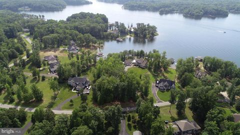 A home in Bumpass