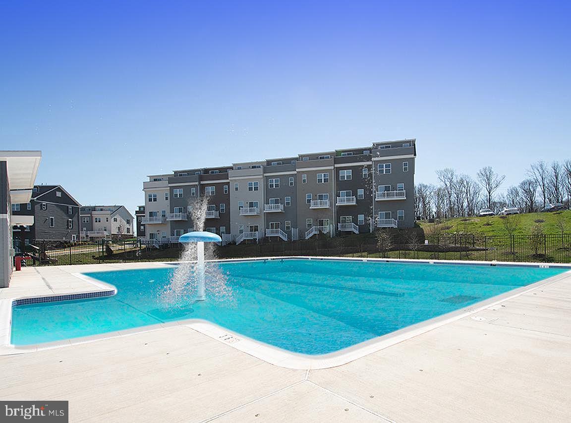 Photo 17 of 20 of 46294 Mount Milstead Ter #404 condo