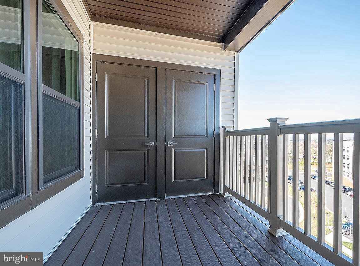 Photo 14 of 20 of 46294 Mount Milstead Ter #404 condo