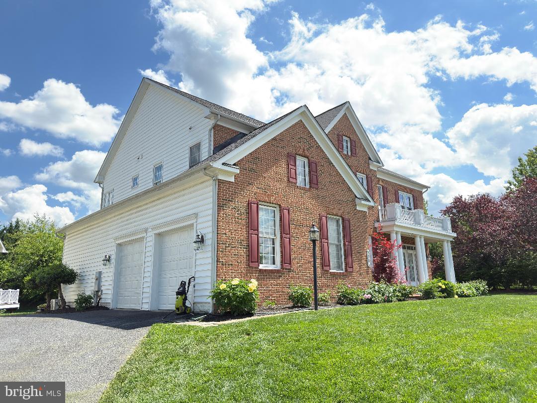 3701 Spicebush Way