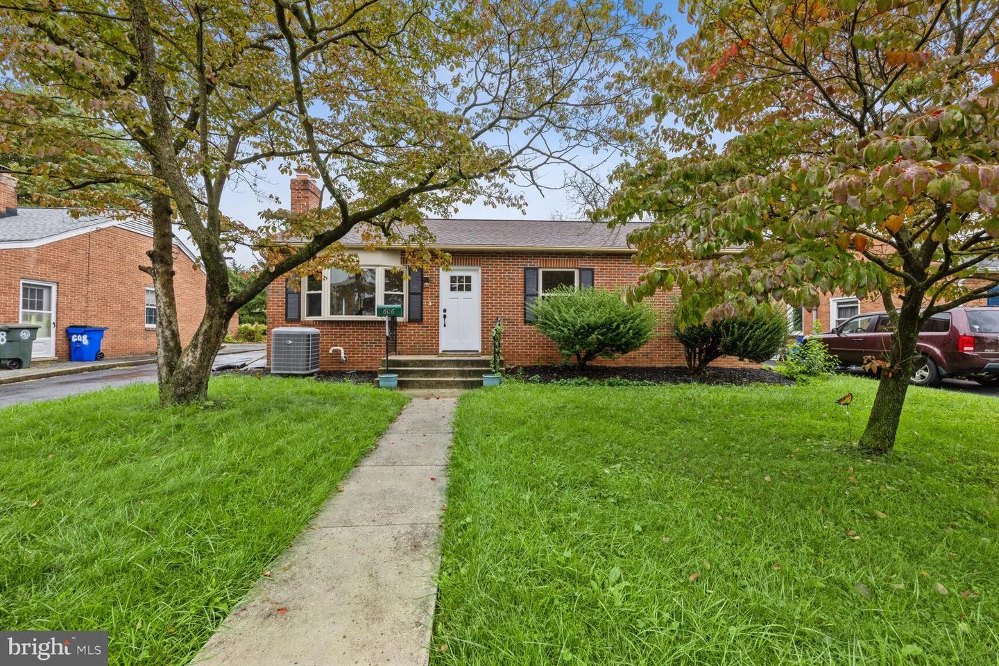 606 Biggs Avenue