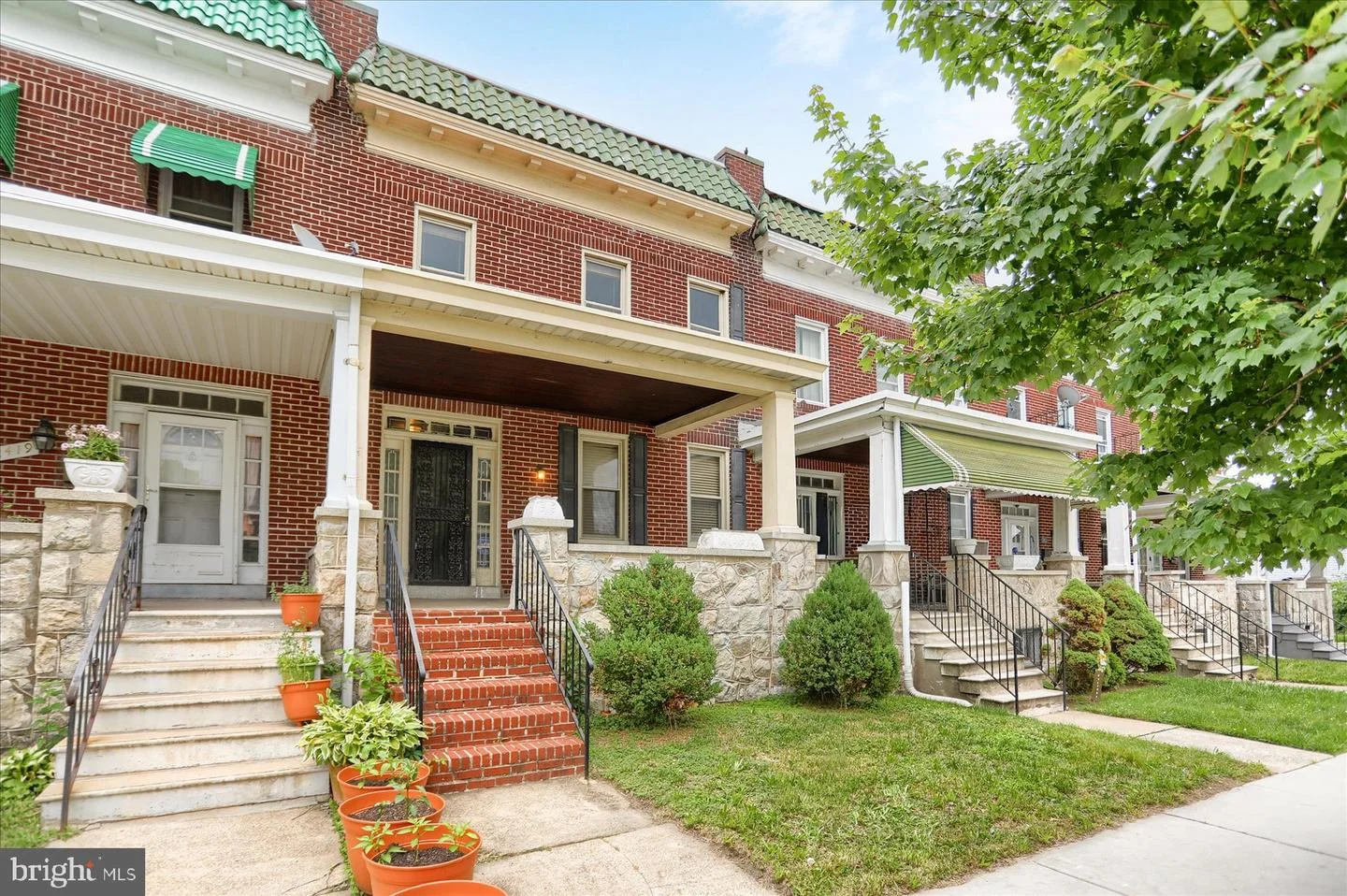 2417 N Pulaski Street