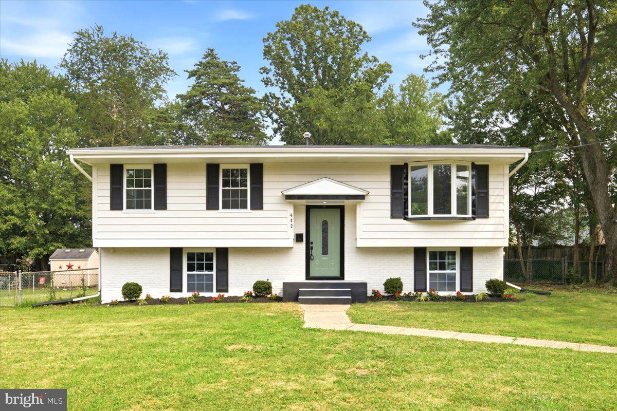 402 Pickett Lane, Herndon, VA, 20170