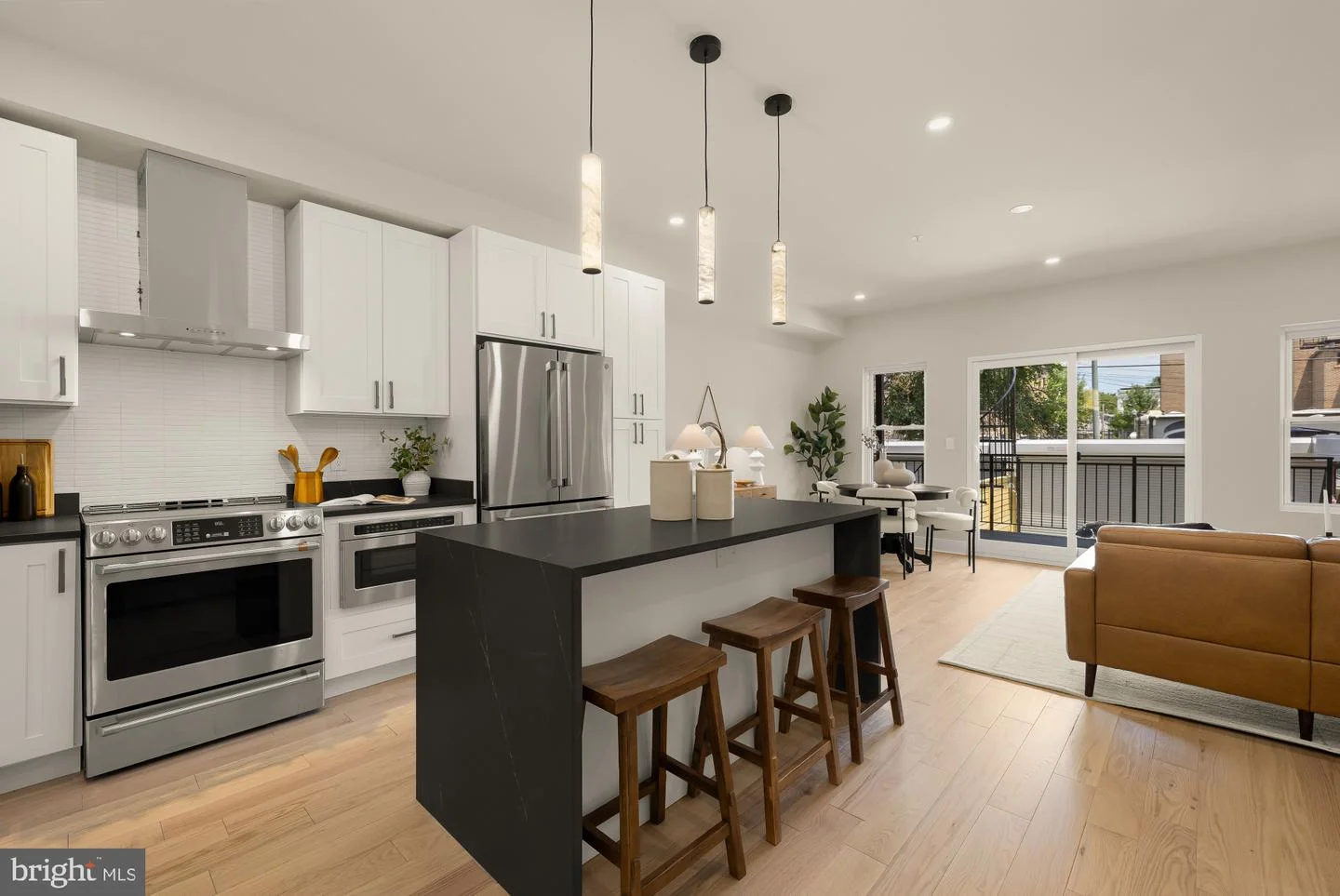 1128 Morse Street NE Unit 1