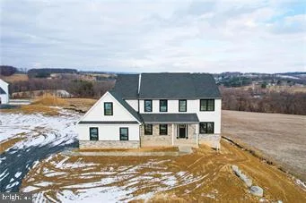496 Long Lane, Walnutport, PA, 18088