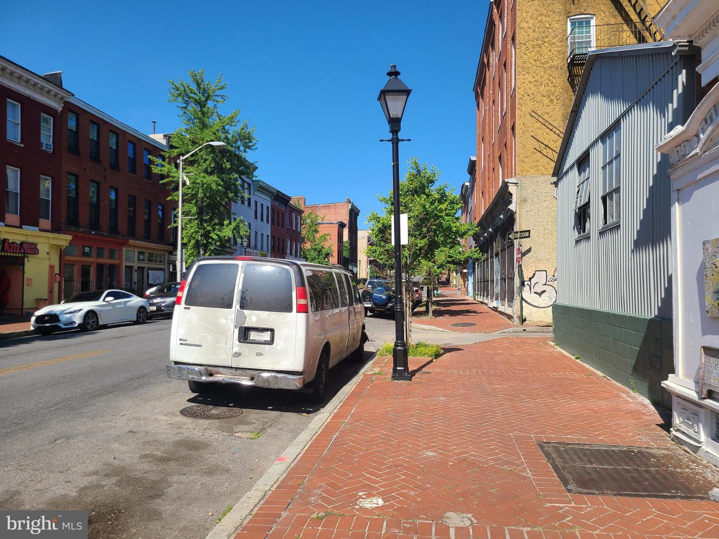 Photo 52 of 53 of 1412 W Baltimore St townhome