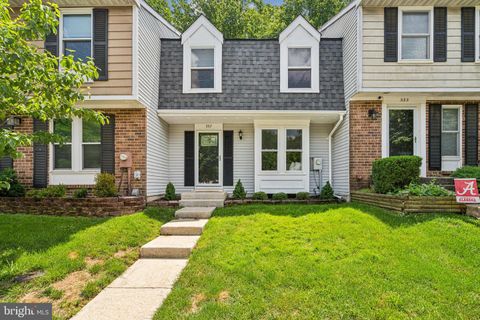Townhouse in Arnold MD 557 Bay Dale COURT.jpg