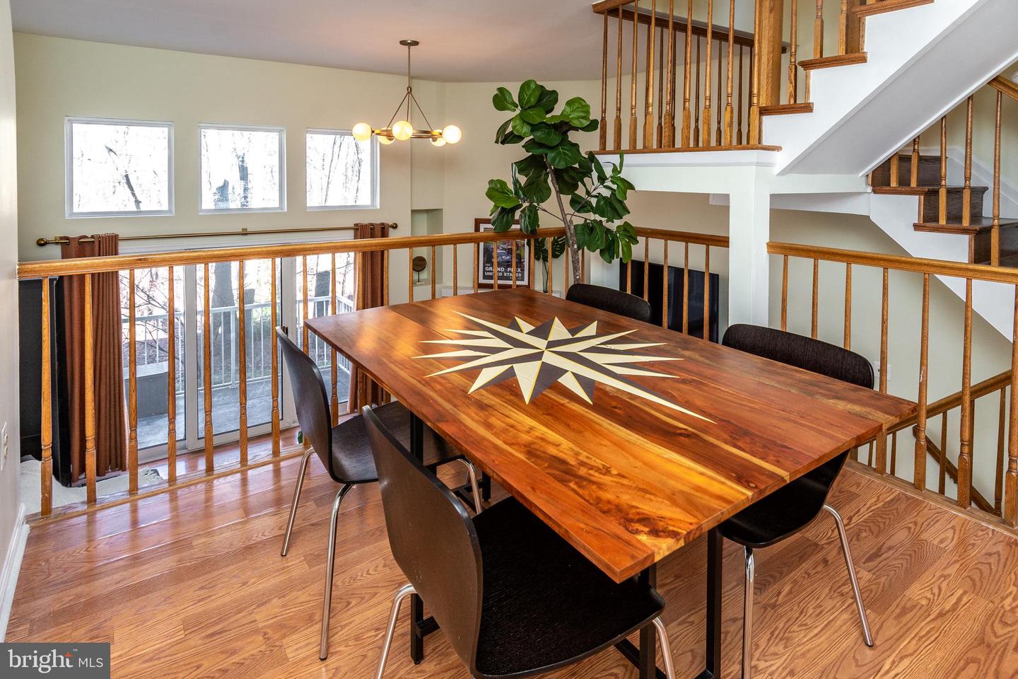 Photo 10 of 26 of 65 E Shrewsbury Pl townhome