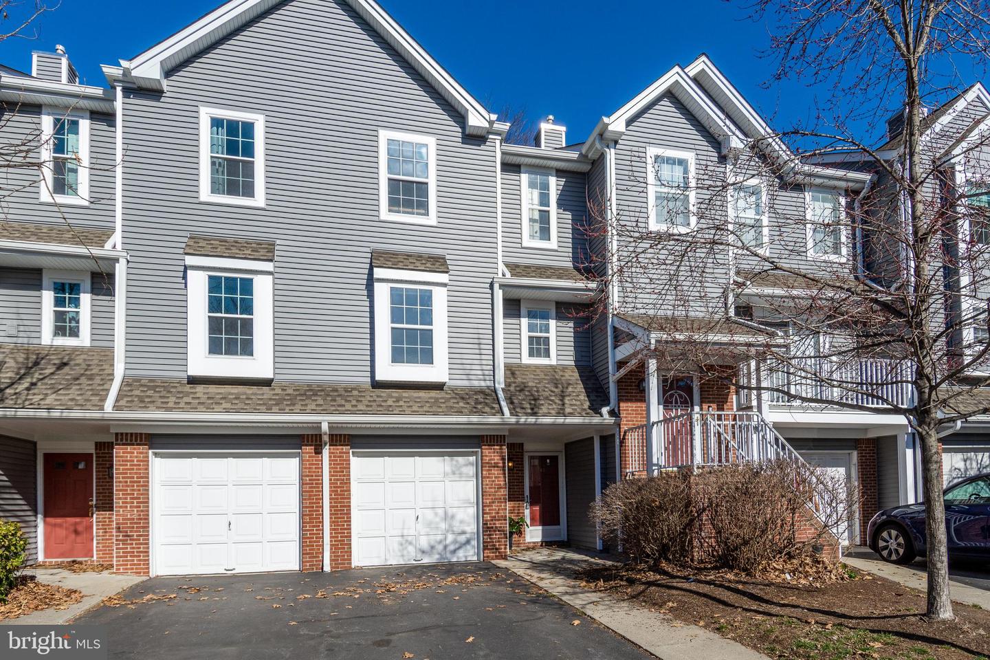 Photo 1 of 26 of 65 E Shrewsbury Pl townhome