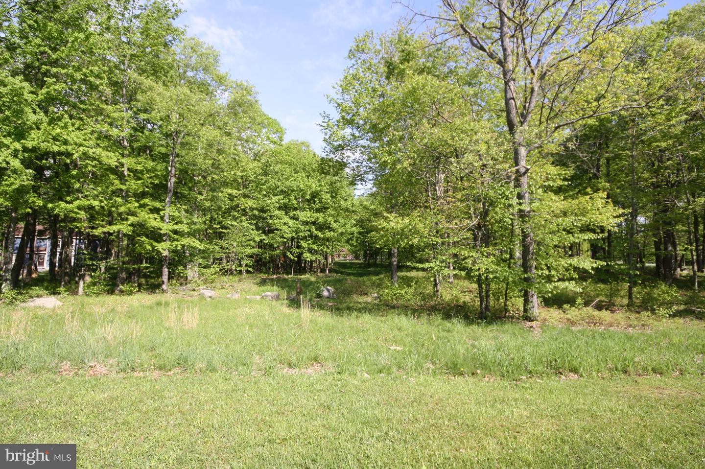 2 Fern Loop Drive, Mc Henry, Maryland image 4