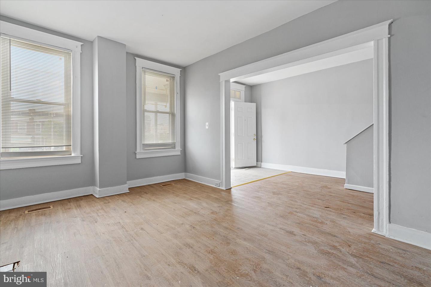 Photo 7 of 27 of 3720 Edmondson Ave townhome