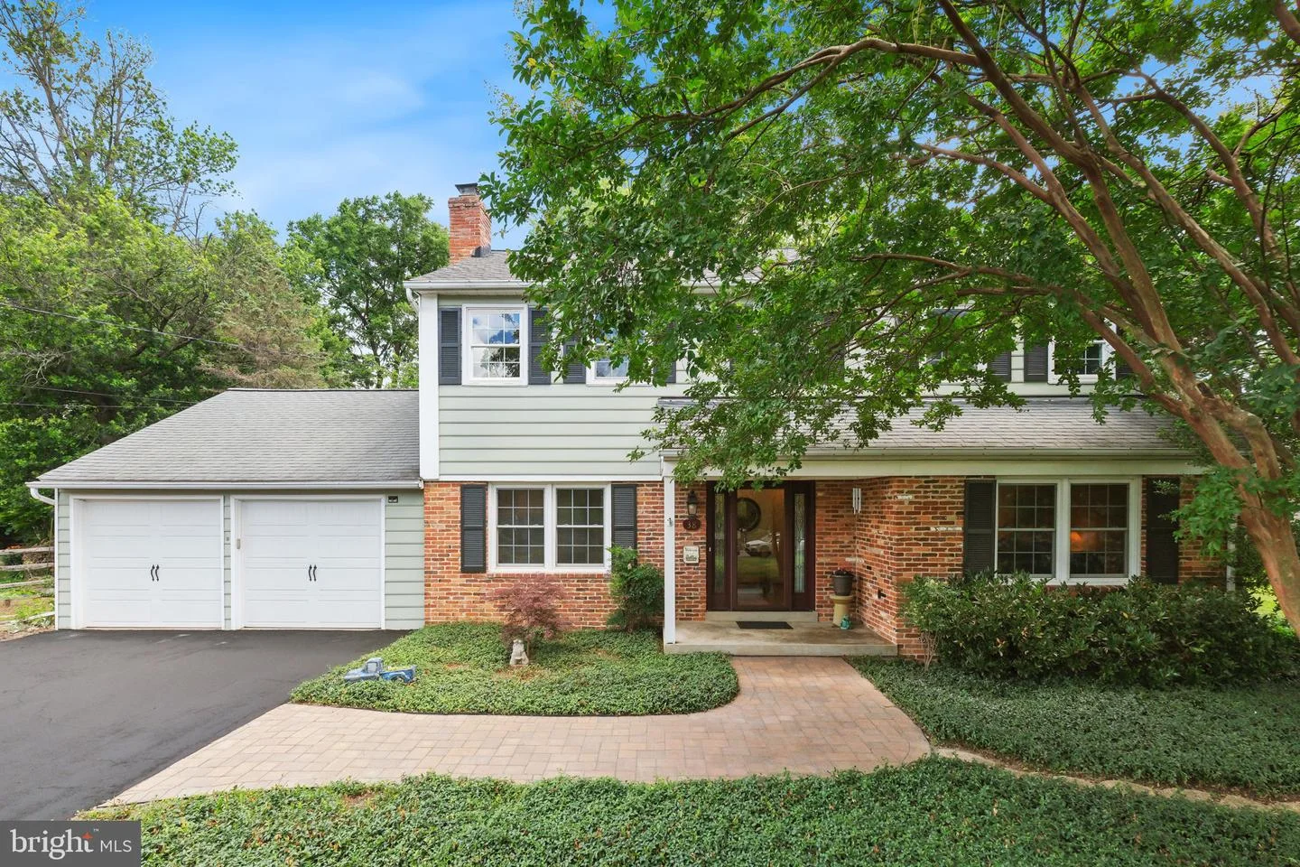 38 Orchard Way N
