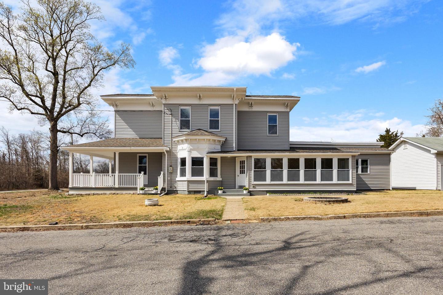 Listing image 1