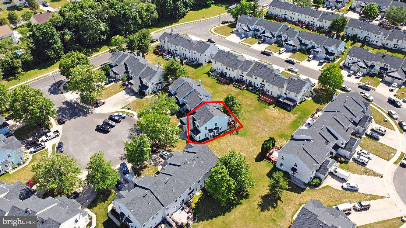 Photo 11 of 58 of 1147 Shamrock Way townhome