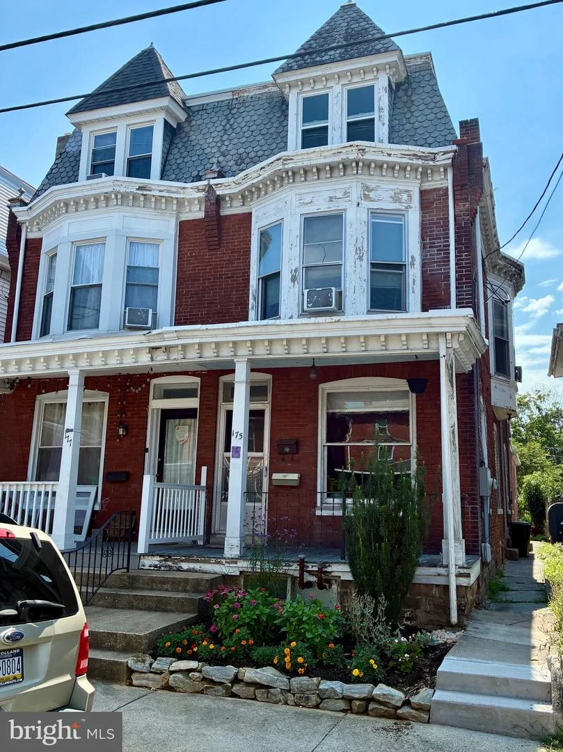 175 Church Avenue