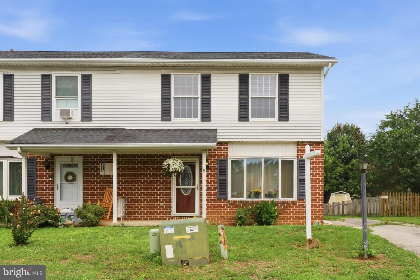 16 E Lakeview Drive
