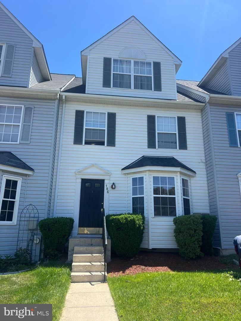 186 Langdon Farm Circle