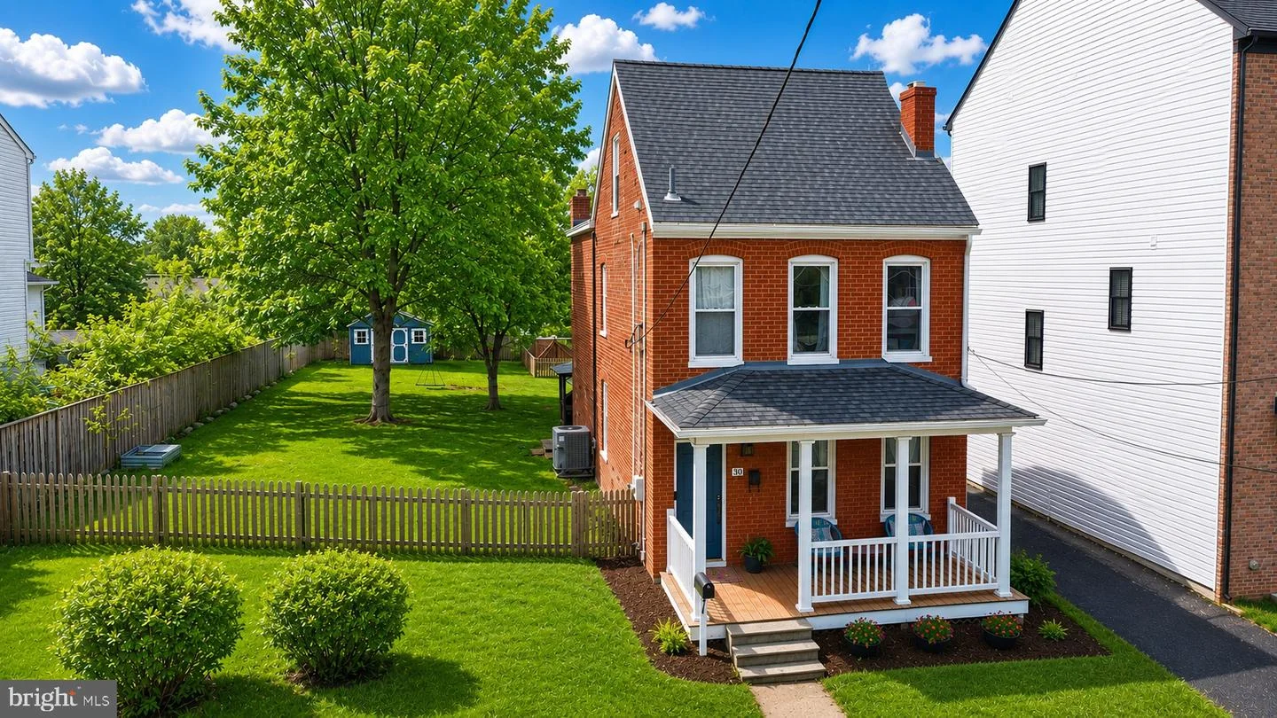 30 Hamilton Avenue
