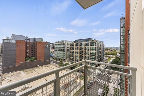 Condominium in Washington DC 1025 1st STREET 26.jpg