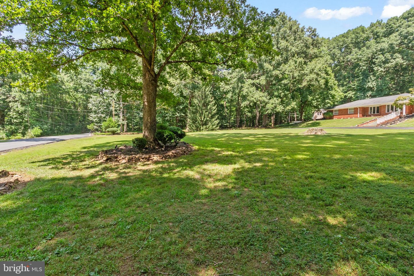 Photo 6 of 113 of 1604 Ironside Rd house