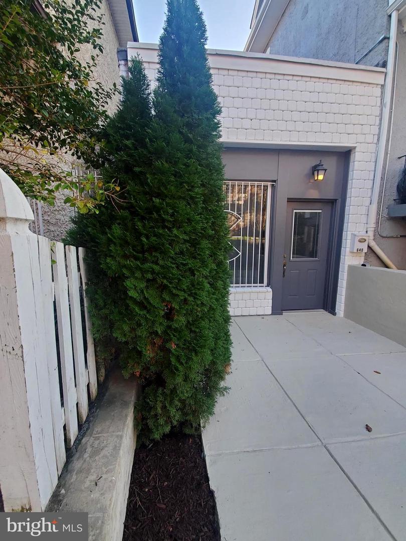 640 Columbia Rd NW