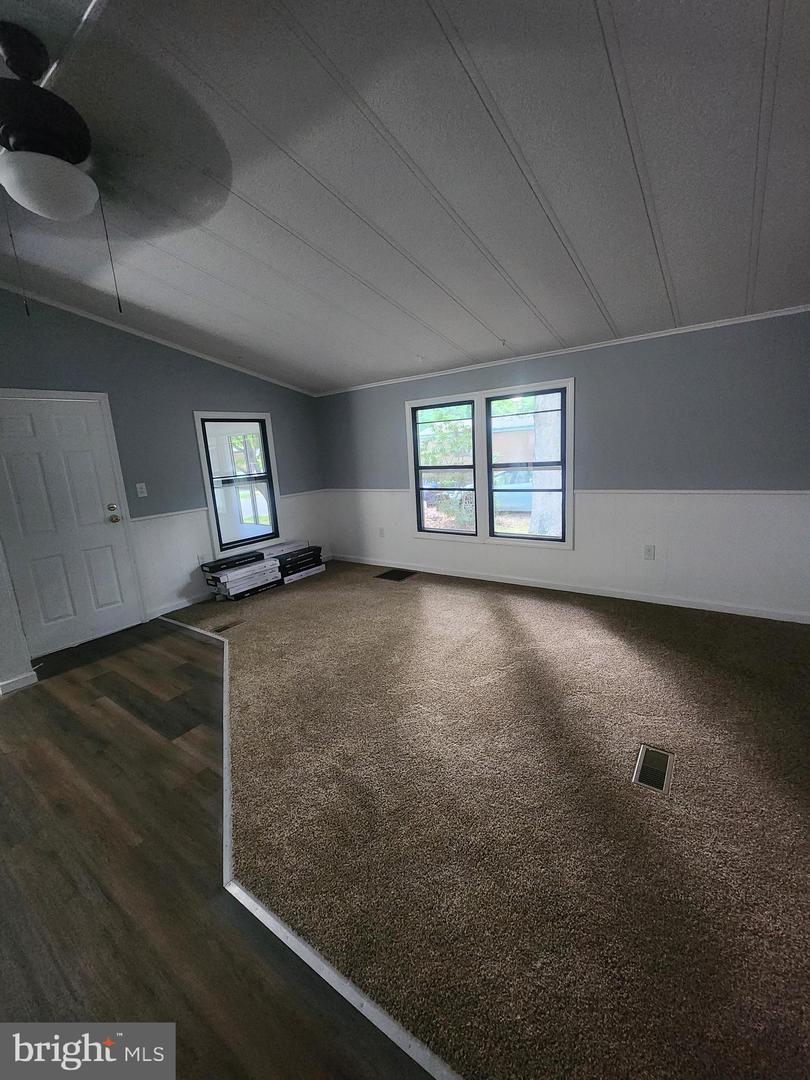 Photo 17 of 17 of 3 Donald Pl mobile home
