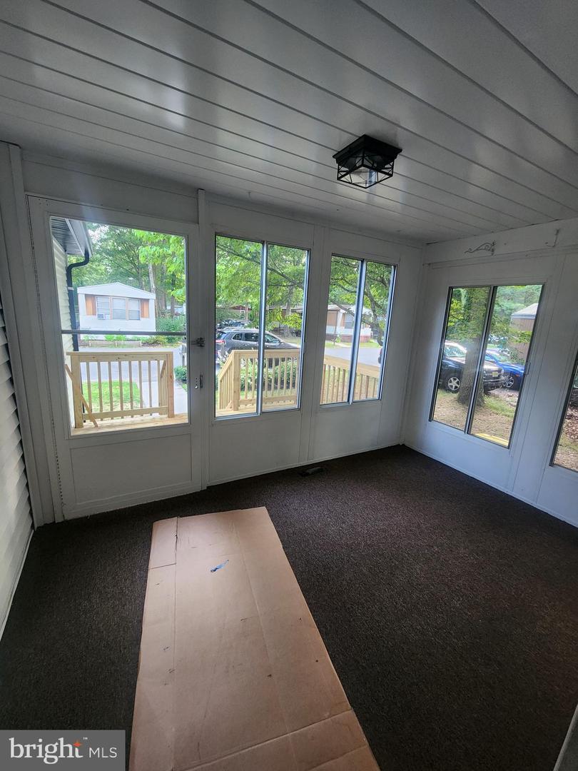 Photo 16 of 17 of 3 Donald Pl mobile home