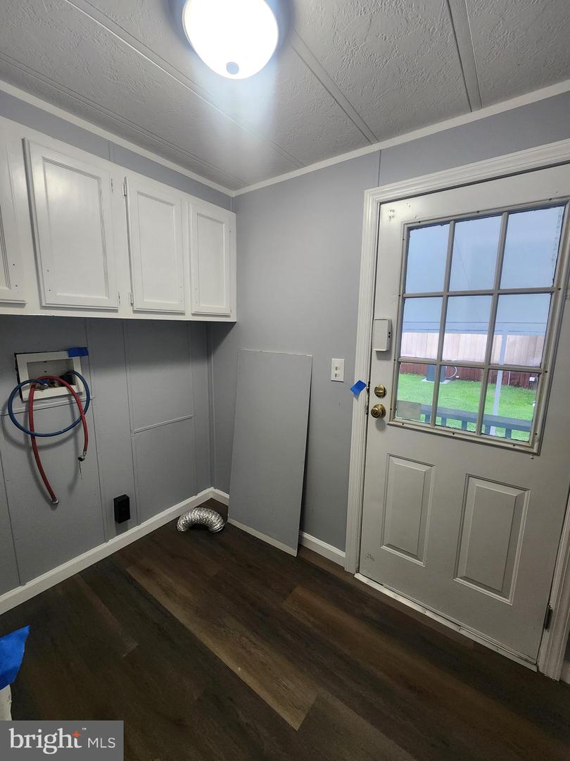 Photo 12 of 17 of 3 Donald Pl mobile home