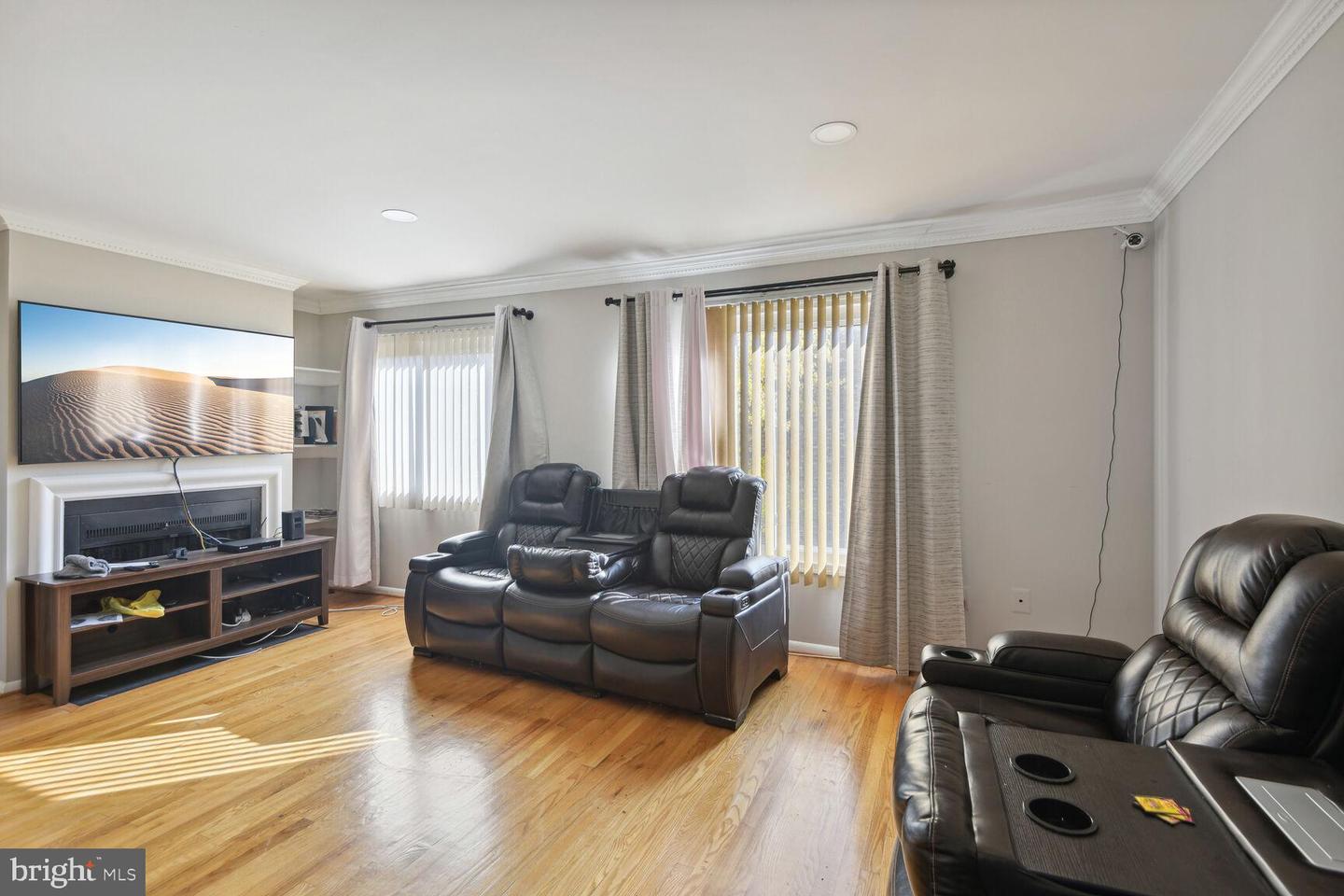 Photo 4 of 15 of 7010 Cipriano Woods Ct townhome