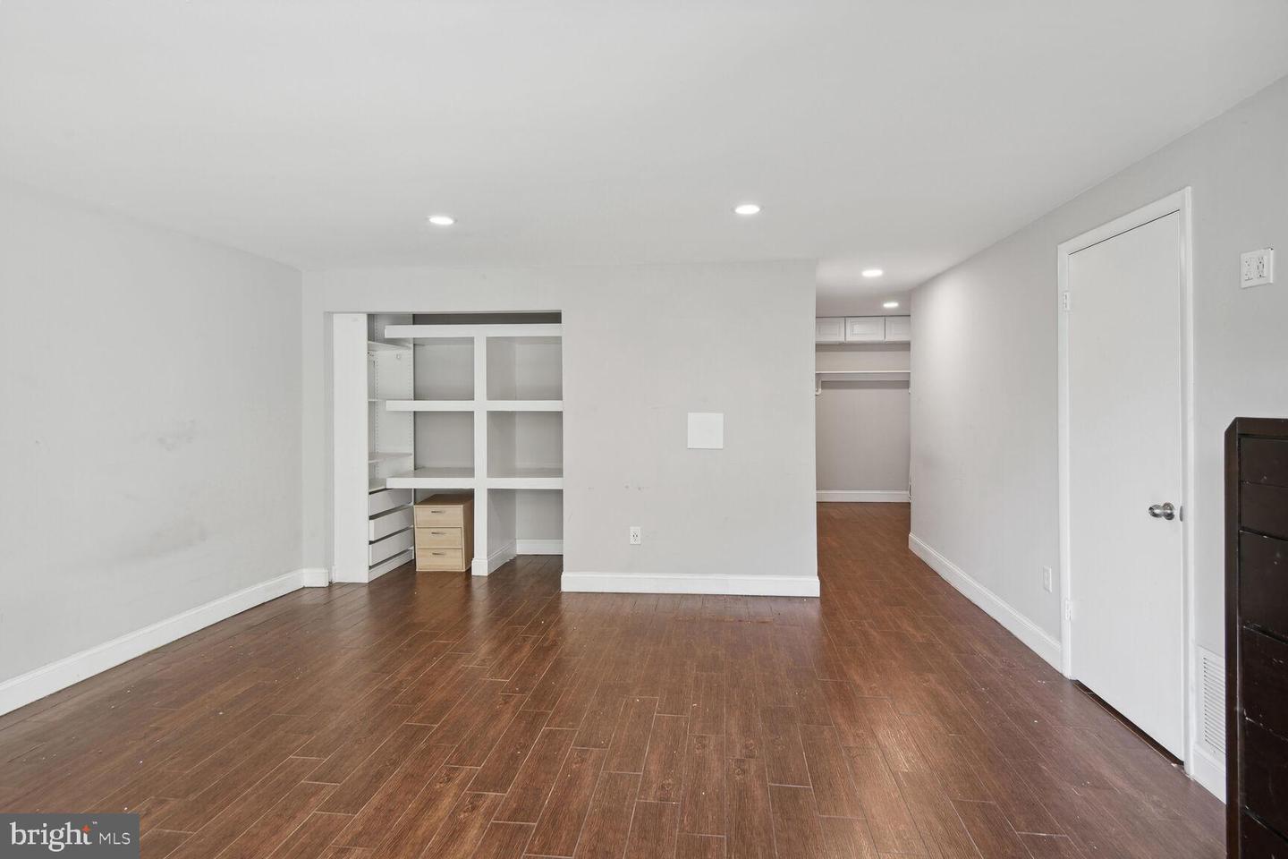 Photo 6 of 15 of 7010 Cipriano Woods Ct townhome