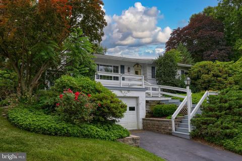 Single Family Residence in Lancaster PA 970 Cardinal ROAD.jpg