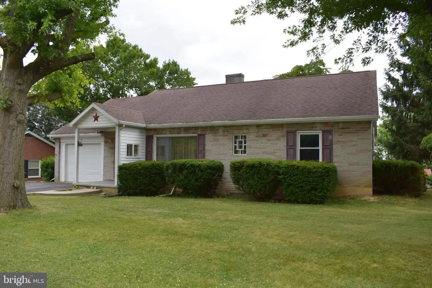 42 E Grandview Avenue, Mercersburg, PA, 17236