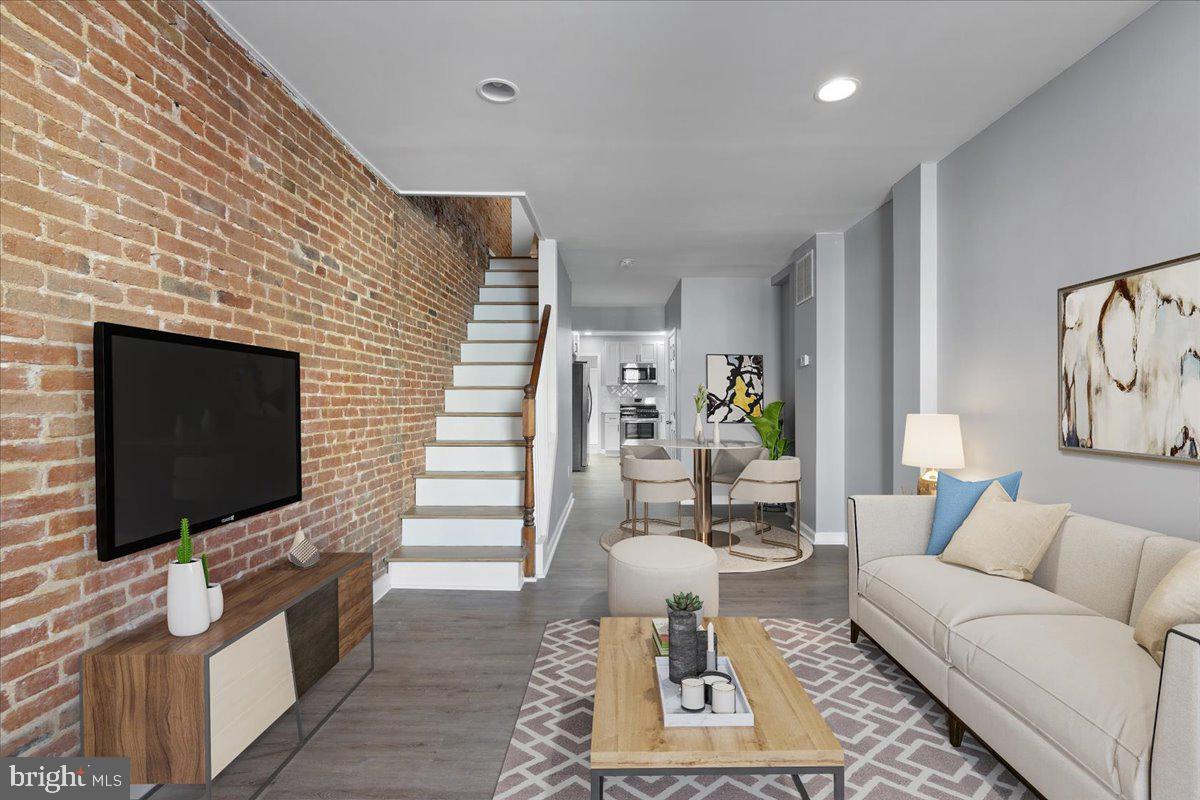 View Baltimore, MD 21223 townhome
