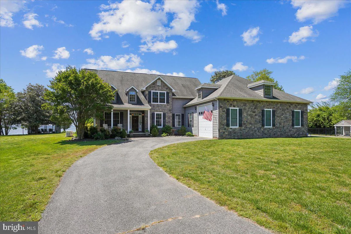 12195 Potomac View Road