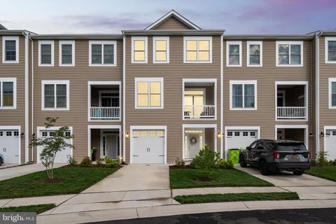 Townhouse in Rehoboth Beach DE 21538 Catalina CIRCLE.jpg