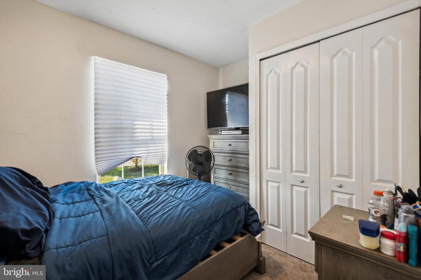 Photo 18 of 25 of 45289 W Othello Way townhome