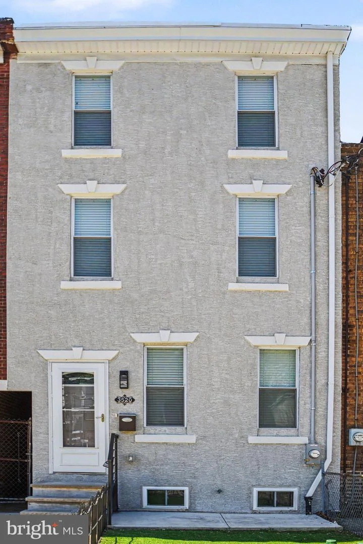 3520 W Allegheny Avenue