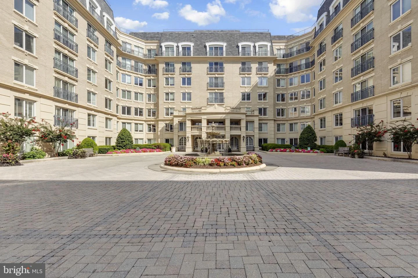 5 Park Place Unit 107
