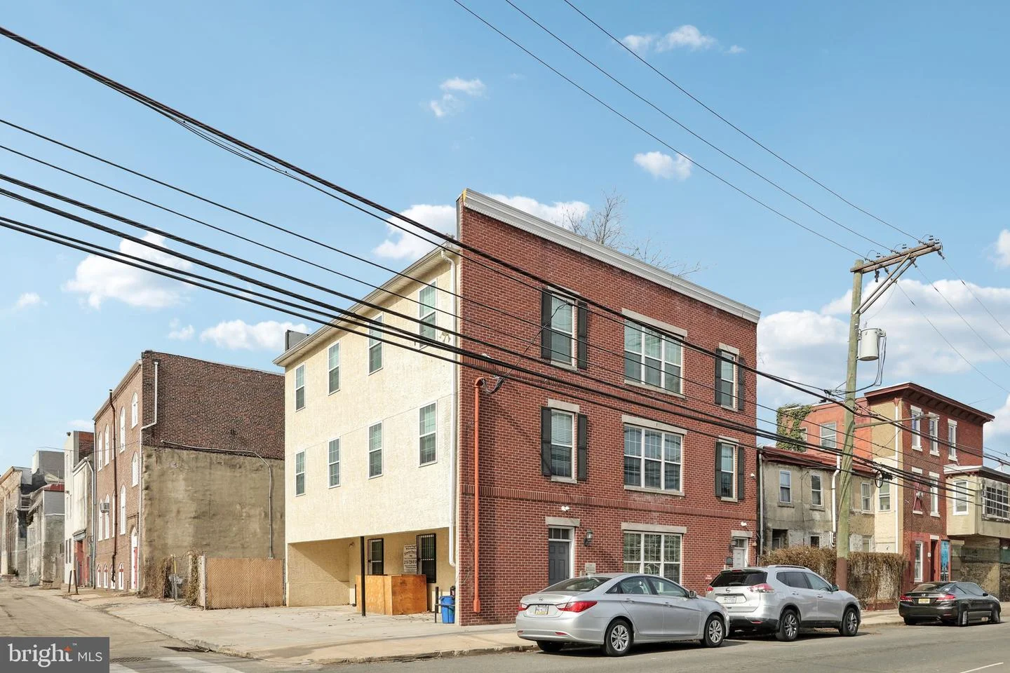 1242 N 16th Street