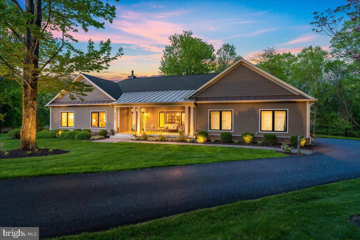 8103 Mojave Court