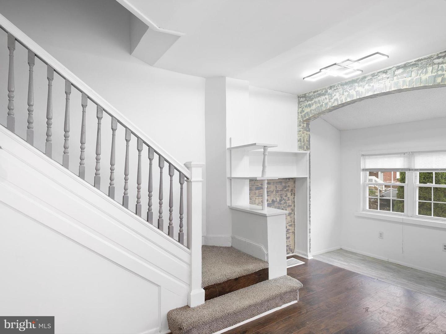 Photo 3 of 20 of 6 Cedar St townhome