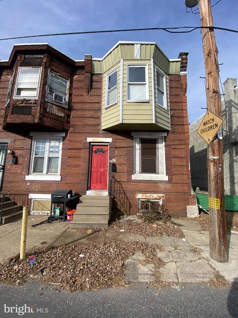 2275 Yelland Street